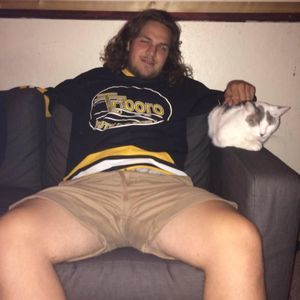 Meet your Posher, Desmond